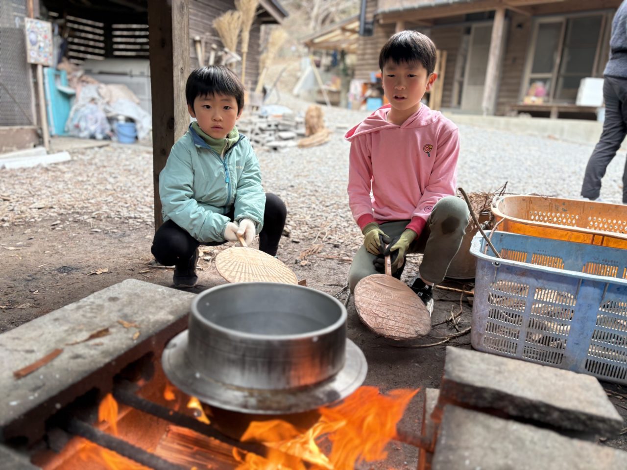 火のある暮らし MEET【目指せ「火のマスター」！自分でつくって、食べる最高の2日間】